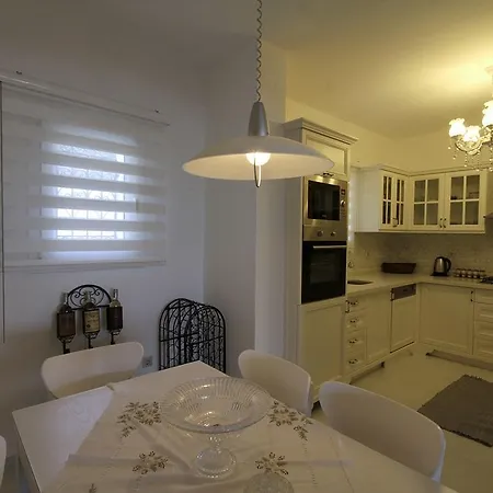 Yalikavak Villa Яликовак